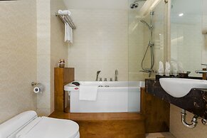 Luxury Old Quarter Hotel & Gym