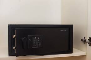 Luxury Old Quarter Hotel & Gym