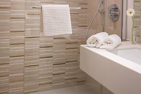 Capri by Fraser Berlin