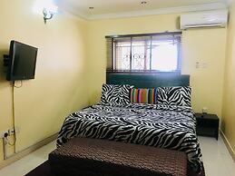 Topaz Luxury Suites & Apartments