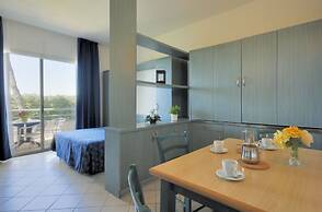 La Cecinella Apartments