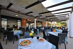 La Cecinella Apartments