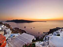 Anemi House & Villas