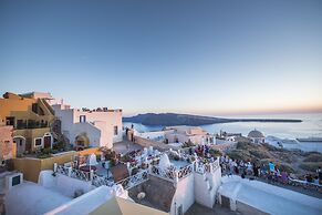 Anemi House & Villas