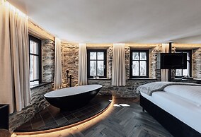 LARET private Boutique Hotel - Adults only