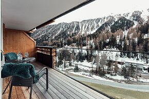 LARET private Boutique Hotel - Adults only