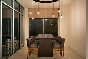 Hilton Garden Inn New York Times Square South