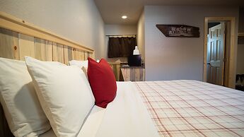Triangle Motel