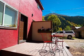 Triangle Motel