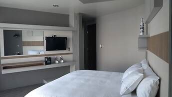 ESDUMA HK Hotel Pachuca