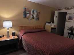 Rustic Inn Motel