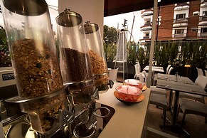 Hotel American Visa Tower