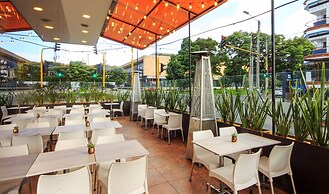 Hotel American Visa Tower