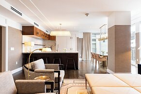 Goldener Hirsch, Auberge Collection
