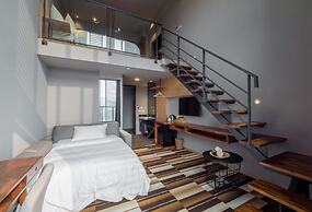 Watermark Hotel Kaohsiung Station