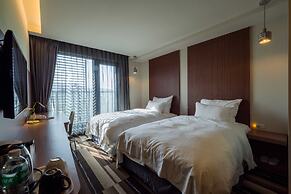 Watermark Hotel Kaohsiung Station