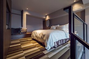 Watermark Hotel Kaohsiung Station