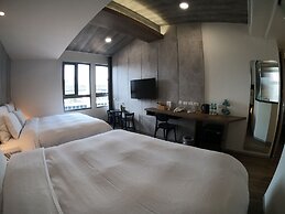 Watermark Hotel Kaohsiung Station