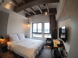 Watermark Hotel Kaohsiung Station