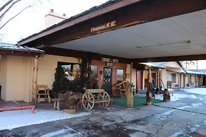 Reed's Lodge