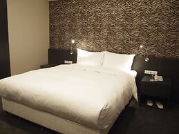 Fairytale YiSu Hot Spring Hotel