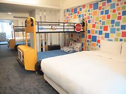 Fairytale YiSu Hot Spring Hotel