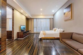 Yicheng Apartment PaZhou Poly World Center