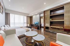 Yicheng Apartment PaZhou Poly World Center