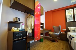 five6 Hotel Splendour