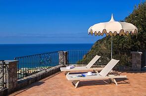 Villa dei Lecci - 7 Luxury Villas with private pool or jacuzzi