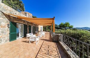 Villa dei Lecci - 7 Luxury Villas with private pool or jacuzzi