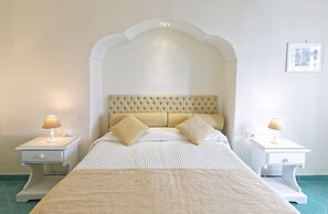 Villa dei Lecci - 7 Luxury Villas with private pool or jacuzzi