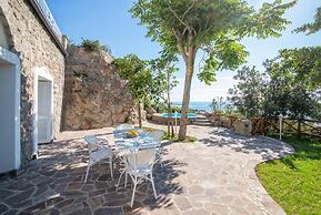 Villa dei Lecci - 7 Luxury Villas with private pool or jacuzzi