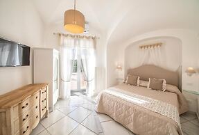 Villa dei Lecci - 7 Luxury Villas with private pool or jacuzzi