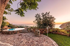 Villa dei Lecci - 7 Luxury Villas with private pool or jacuzzi