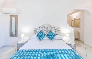 Villa dei Lecci - 7 Luxury Villas with private pool or jacuzzi