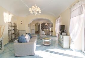 Villa dei Lecci - 7 Luxury Villas with private pool or jacuzzi