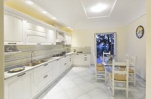 Villa dei Lecci - 7 Luxury Villas with private pool or jacuzzi