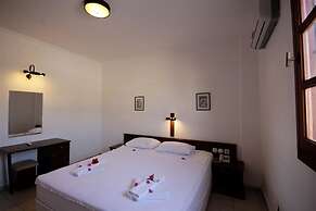 Sun and Sea Beach Hotel