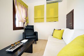 Aithra Apartments & Suites