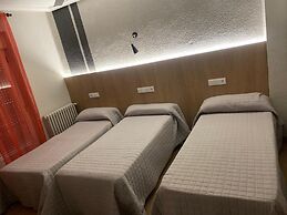 Hostal Uria