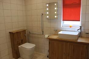 Loch Ness Highland Cottages