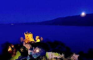 Loch Ness Highland Cottages