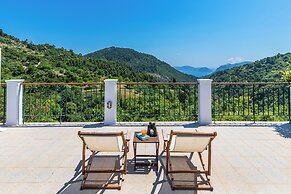 Skopelos Country Villas