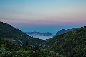 Skopelos Country Villas