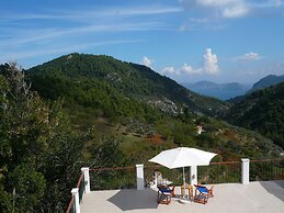 Skopelos Country Villas
