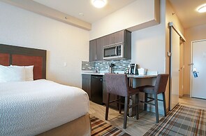 Fairfield Inn & Suites by Marriott Airdrie