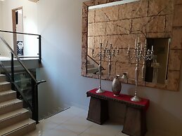 Fa Trez Guest House and Spa