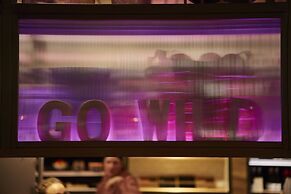 Moxy Frankfurt Airport