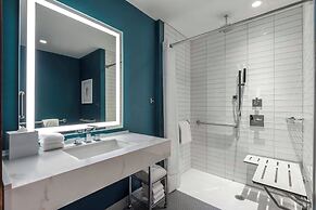 Le Meridien Denver Downtown